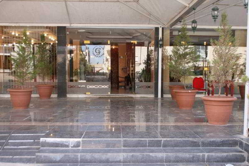 Gardens Hotel Ammán Kültér fotó