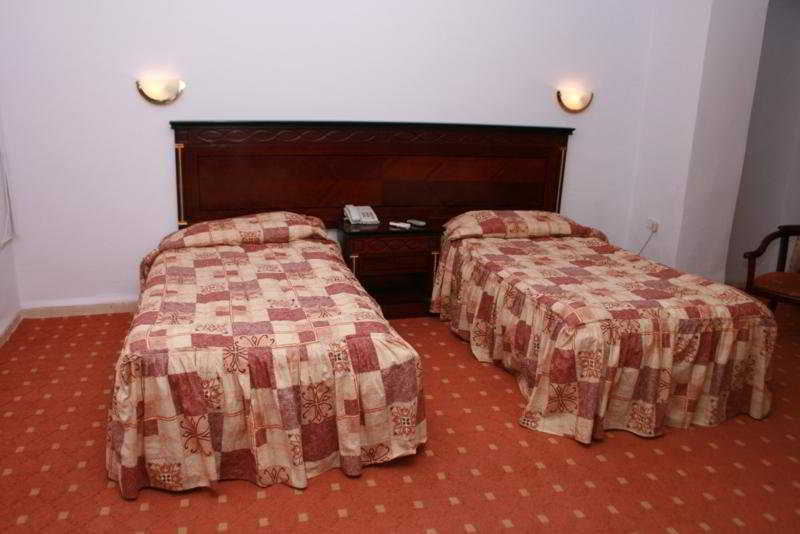 Gardens Hotel Ammán Kültér fotó